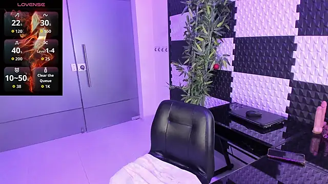 Snapshot of NatazhaQueen chatting on 26, 2, 2026 NatazhaQueen online show from 26, 2, 2026