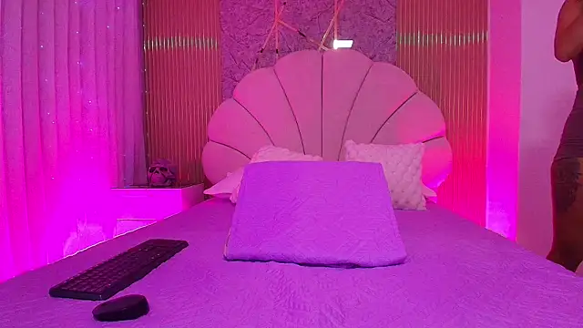 nata luna online show from 1, 11, 2025