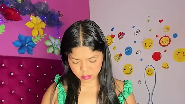 DIORA Latina online show from 22, 12, 2024