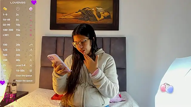 Snapshot of Vahiolet_smith chatting on 18, 2, 2026 Vahiolet smith online show from 18, 2, 2026