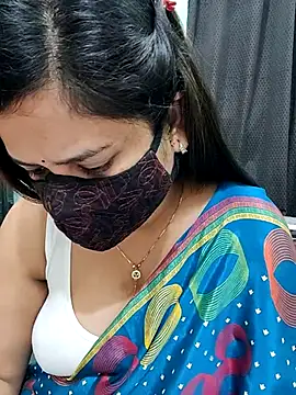 Snapshot of payal_sharma1 chatting on 22, 3, 2025 payal sharma1 online show from 22, 3, 2025