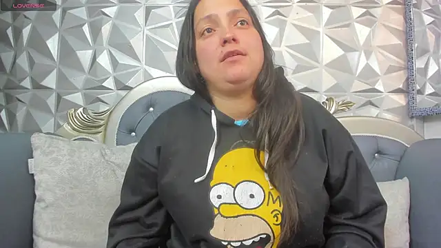 KataleyaStiward online show from 6, 2, 2025