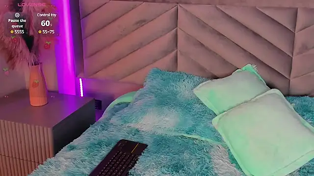 Snapshot of Ary_thompson__ chatting on 26, 12, 2024 Ary thompson online show from 26, 12, 2024