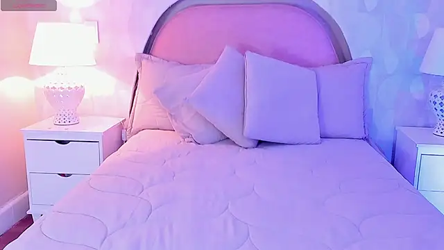 angeline teen online show from 13, 3, 2026