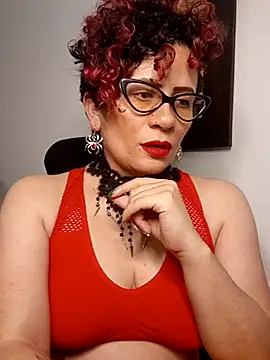 Snapshot of Daneshka_naughty chatting on 4, 12, 2024 Daneshka naughty online show from 4, 12, 2024