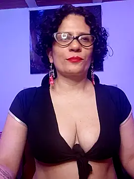 Snapshot of Daneshka_naughty chatting on 12, 9, 2025 Daneshka naughty online show from 12, 9, 2025