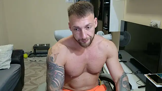 Snapshot of Alusca chatting on 6, 7, 2026 Alusca online show from 6, 7, 2026