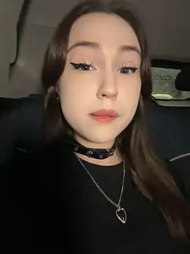 Snapshot of Peachy_Dream chatting on 8, 1, 2025 Peachy Dream online show from 8, 1, 2025