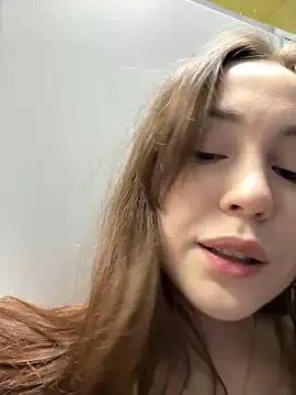 Snapshot of Peachy_Dream chatting on 15, 2, 2025 Peachy Dream online show from 15, 2, 2025