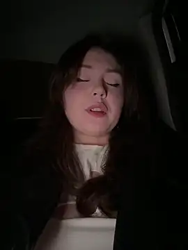 Snapshot of Peachy_Dream chatting on 28, 9, 2025 Peachy Dream online show from 28, 9, 2025