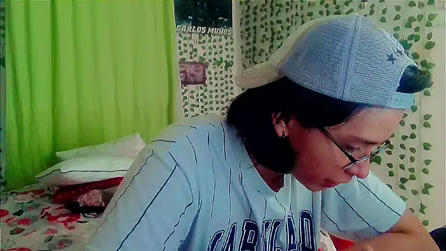 Snapshot of Andy_gray chatting on 27, 6, 2026 Andy gray online show from 27, 6, 2026