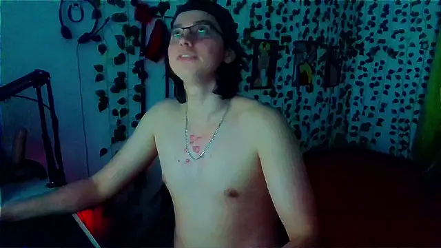Snapshot of Andy_gray chatting on 30, 6, 2026 Andy gray online show from 30, 6, 2026