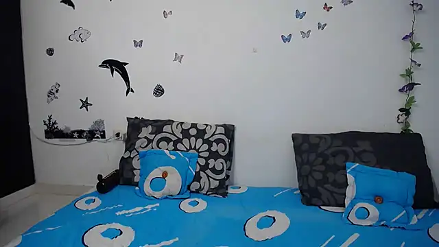 Snapshot of Julieta_Hass chatting on 10, 3, 2025 Julieta Hass online show from 10, 3, 2025