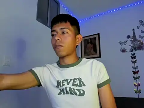 horny pair online show from 4, 4, 2026