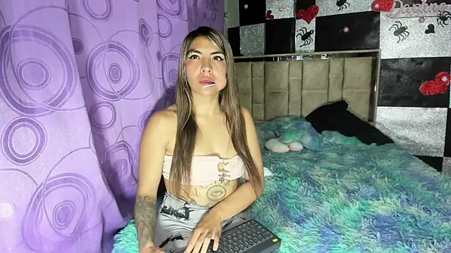 alanaanddaphne online show from 3, 3, 2026