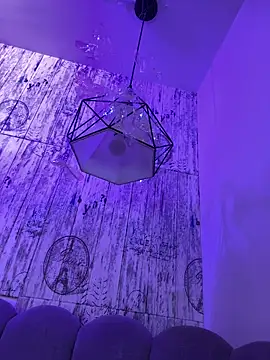 Snapshot of AbyThompson chatting on 15, 12, 2025 AbyThompson online show from 15, 12, 2025