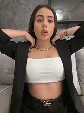 Snapshot of AbyThompson chatting on 12, 1, 2026 AbyThompson online show from 12, 1, 2026