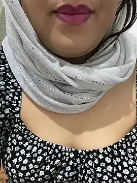 yassminsexy22 online show from 9, 1, 2025