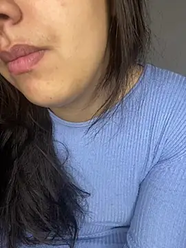 yassminsexy22 online show from 8, 2, 2025