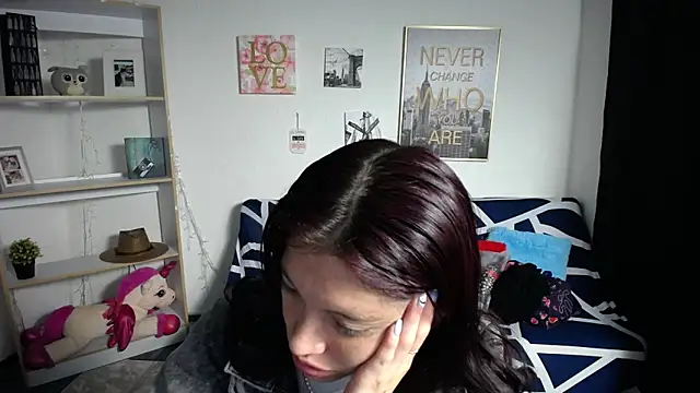 Snapshot of Sian__1 chatting on 19, 12, 2024 Sian 1 online show from 19, 12, 2024
