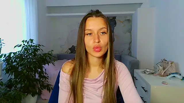 Submissive love online show from 25, 5, 2026