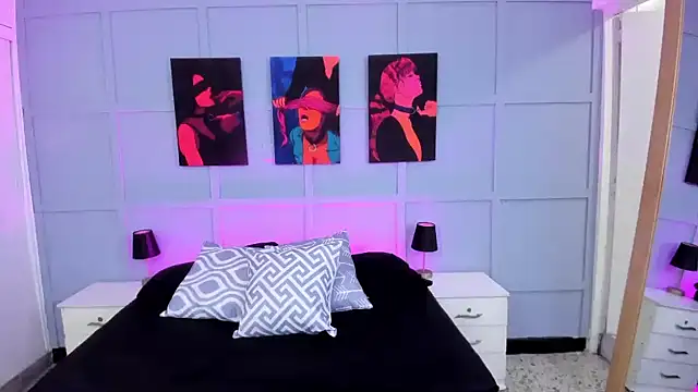 Elizabeth Santos online show from 13, 1, 2025