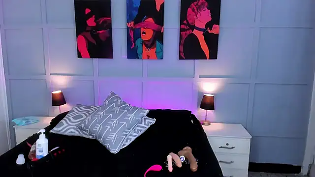 Elizabeth Santos online show from 7, 2, 2025