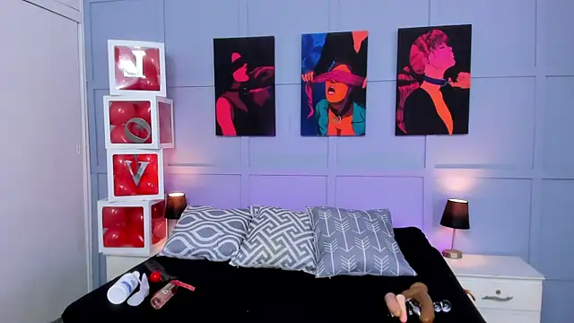 Elizabeth Santos online show from 14, 2, 2025