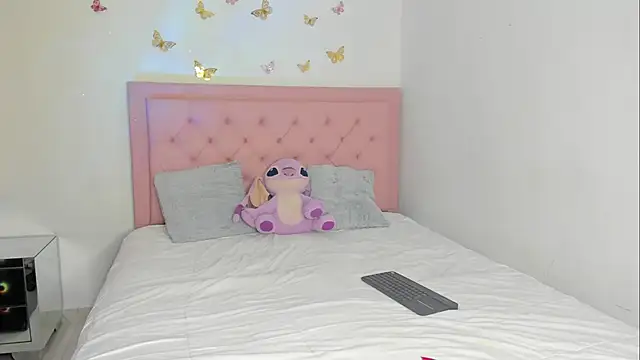 Snapshot of _violetadulce chatting on 25, 9, 2025 violetadulce online show from 25, 9, 2025