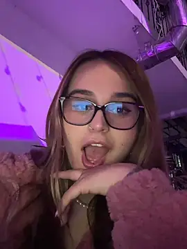 evy orange1 online show from 28, 5, 2026