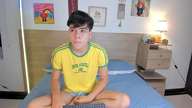 justinbiler online show from 16, 10, 2025