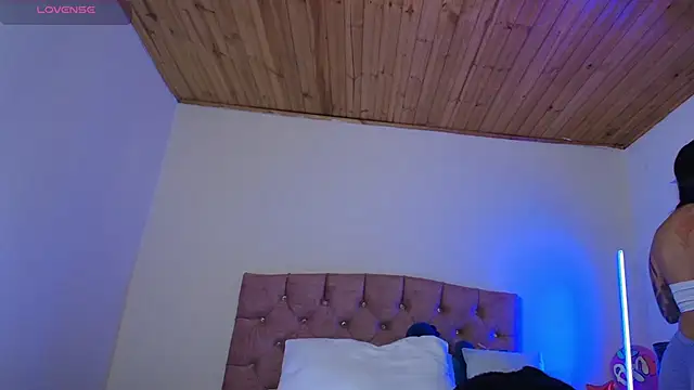 miaa saenz1 online show from 10, 9, 2025