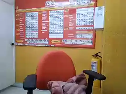Snapshot of Ivon-09 chatting on 9, 2, 2025 Ivon-09 online show from 9, 2, 2025