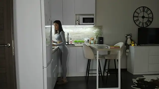 nilliluv online show from 27, 10, 2025