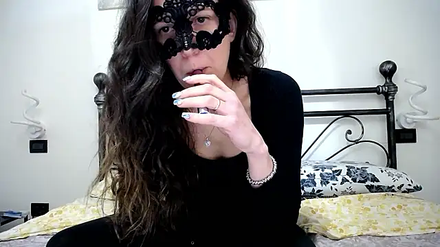 ladycleopatra online show from 14, 1, 2026