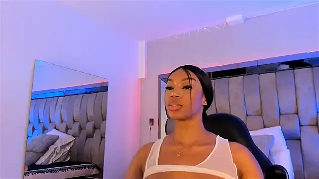 ChaynnaCooper online show from 15, 2, 2025