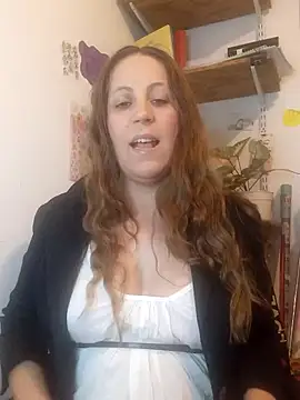 SofiEstevez online show from 22, 11, 2025