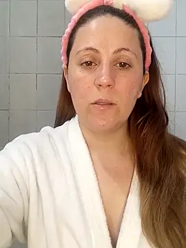 SofiEstevez online show from 26, 11, 2025