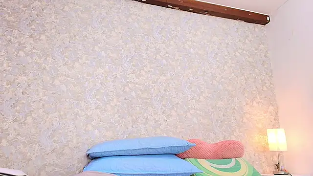 nicol f online show from 21, 10, 2025