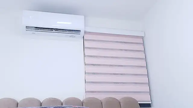 nicol f online show from 18, 12, 2025