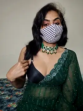 Snapshot of Raat_ki_rani_ chatting on 4, 3, 2025 Raat ki rani online show from 4, 3, 2025