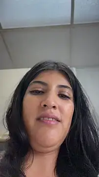 Snapshot of Afroditapoloo chatting on 3, 8, 2026 Afroditapoloo online show from 3, 8, 2026