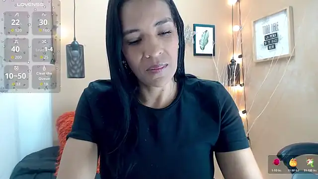 scarlet-foox online show from 28, 10, 2025