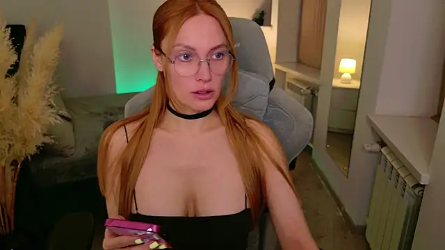 Love Call online show from 11, 10, 2025