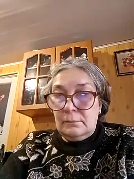 Snapshot of IrinaSweet54 chatting on 17, 12, 2024 IrinaSweet54 online show from 17, 12, 2024