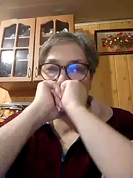 Snapshot of IrinaSweet54 chatting on 9, 1, 2025 IrinaSweet54 online show from 9, 1, 2025