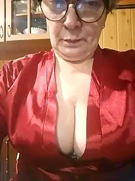 Snapshot of IrinaSweet54 chatting on 18, 2, 2025 IrinaSweet54 online show from 18, 2, 2025