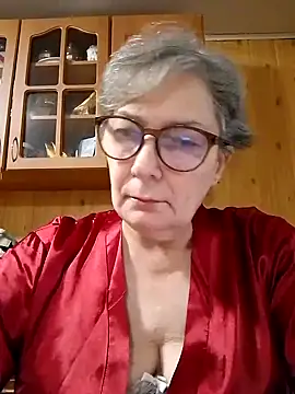 Snapshot of IrinaSweet54 chatting on 17, 9, 2025 IrinaSweet54 online show from 17, 9, 2025