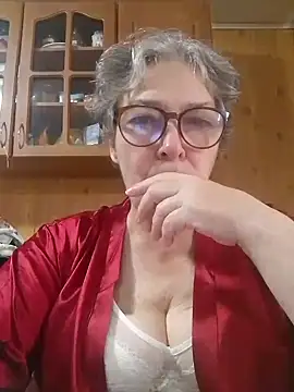 Snapshot of IrinaSweet54 chatting on 22, 9, 2025 IrinaSweet54 online show from 22, 9, 2025