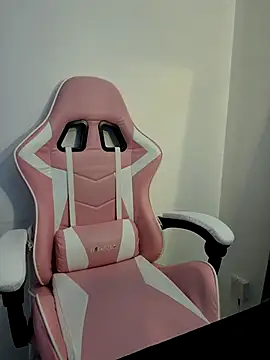 princess katey online show from 8, 3, 2025